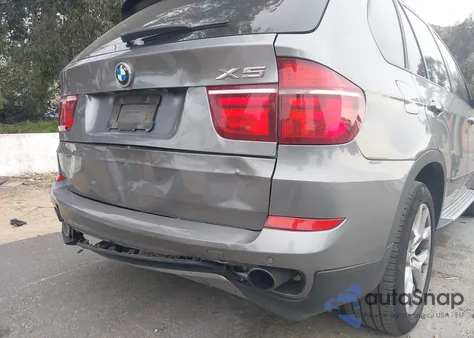 2011 BMW X5 xDrive35I/xDrive35I Premium/xDrive35I Sport Activity z USA, uszkodzony, nr VIN 5UXZV4C51BL738123